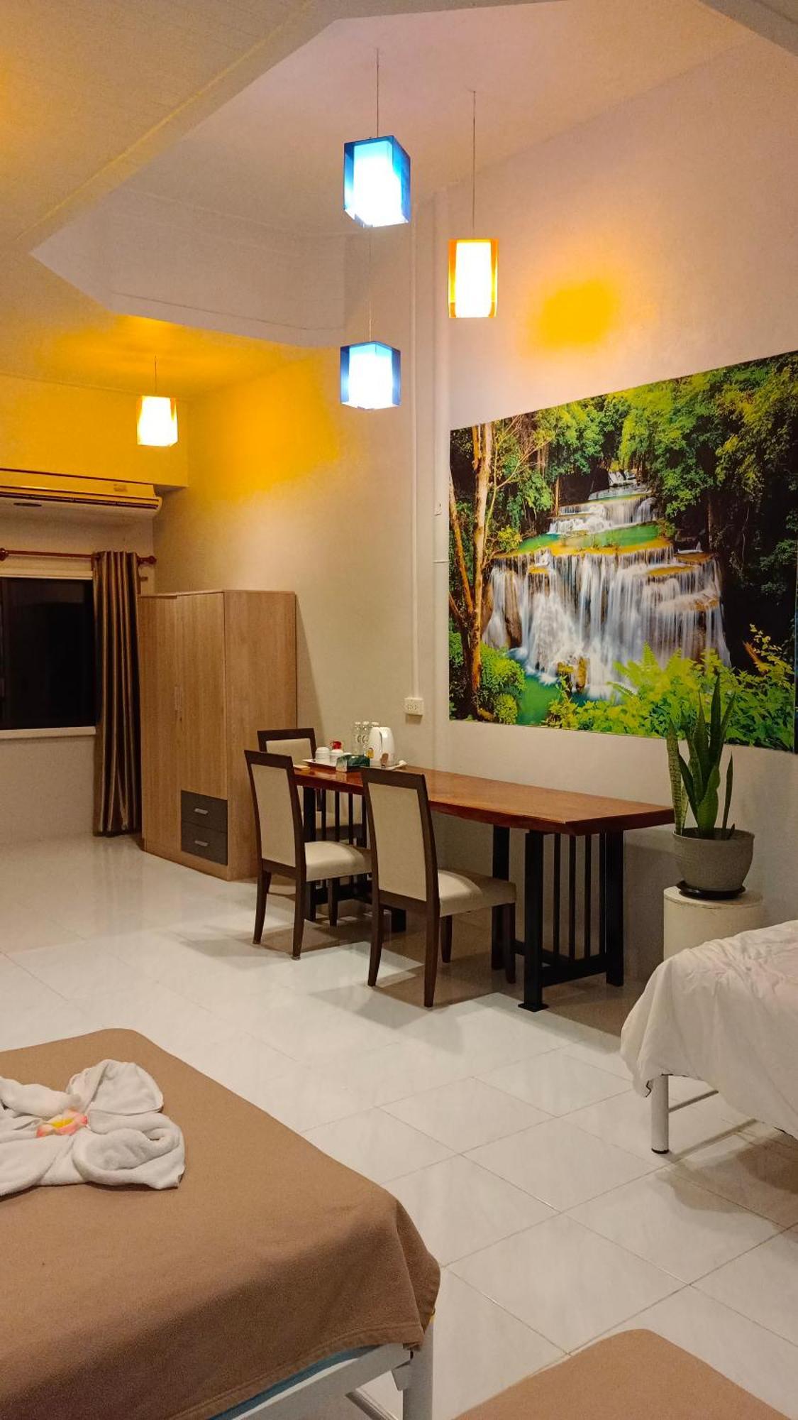 Batikseafood Airport & Room Ban Bo Sai Klang Luaran gambar