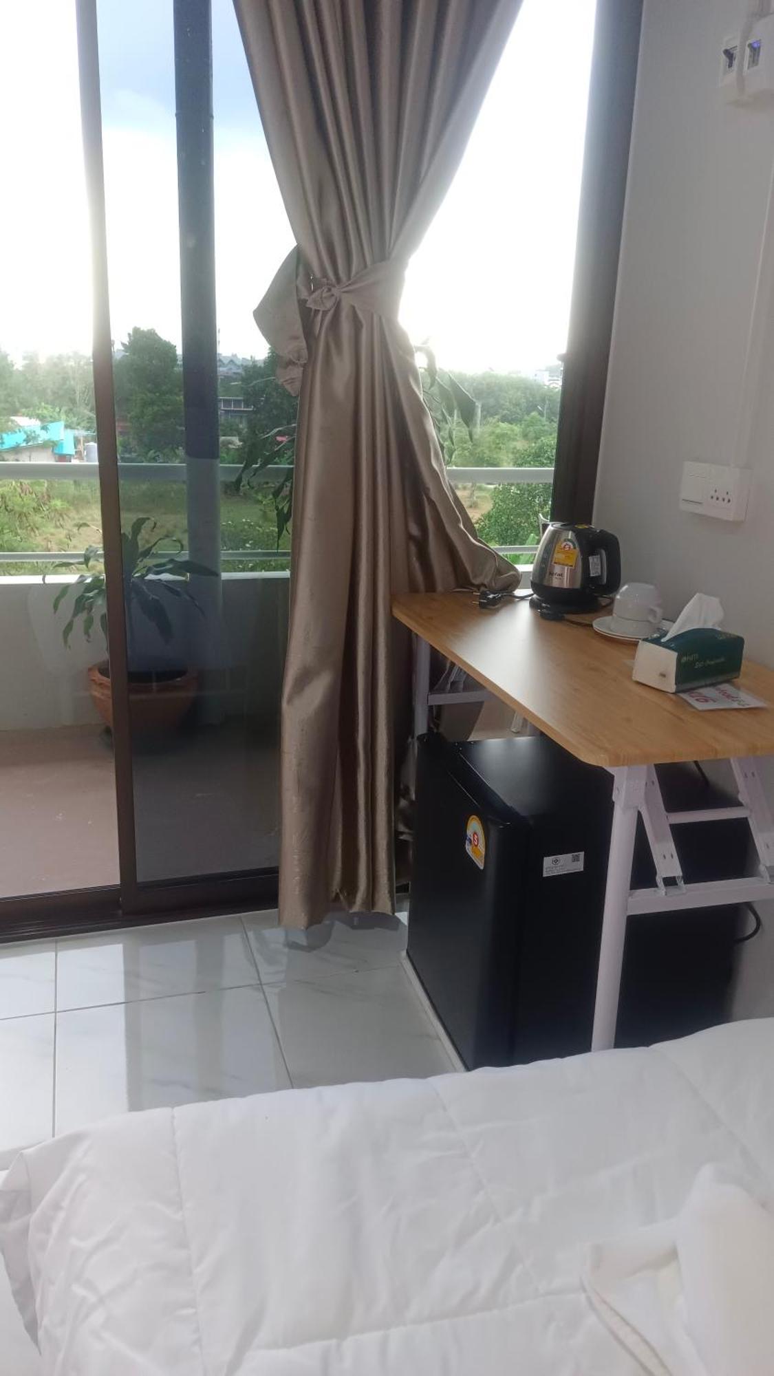 Batikseafood Airport & Room Ban Bo Sai Klang Luaran gambar
